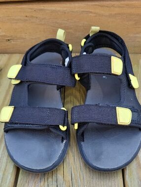 Kids Black and Yellow Adjustable Strap Sandals